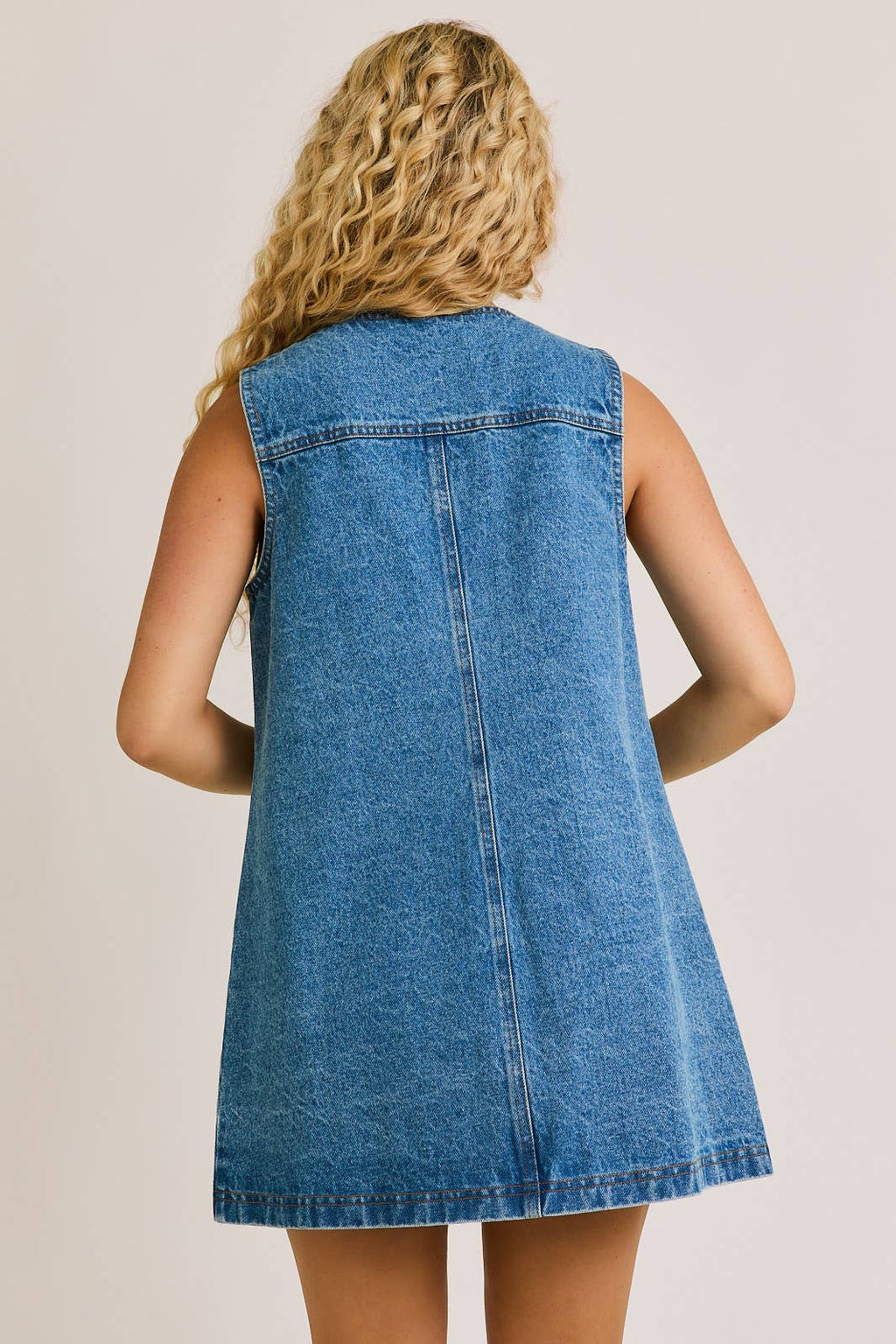 SLEEVELESS BUTTON DOWN DRESS