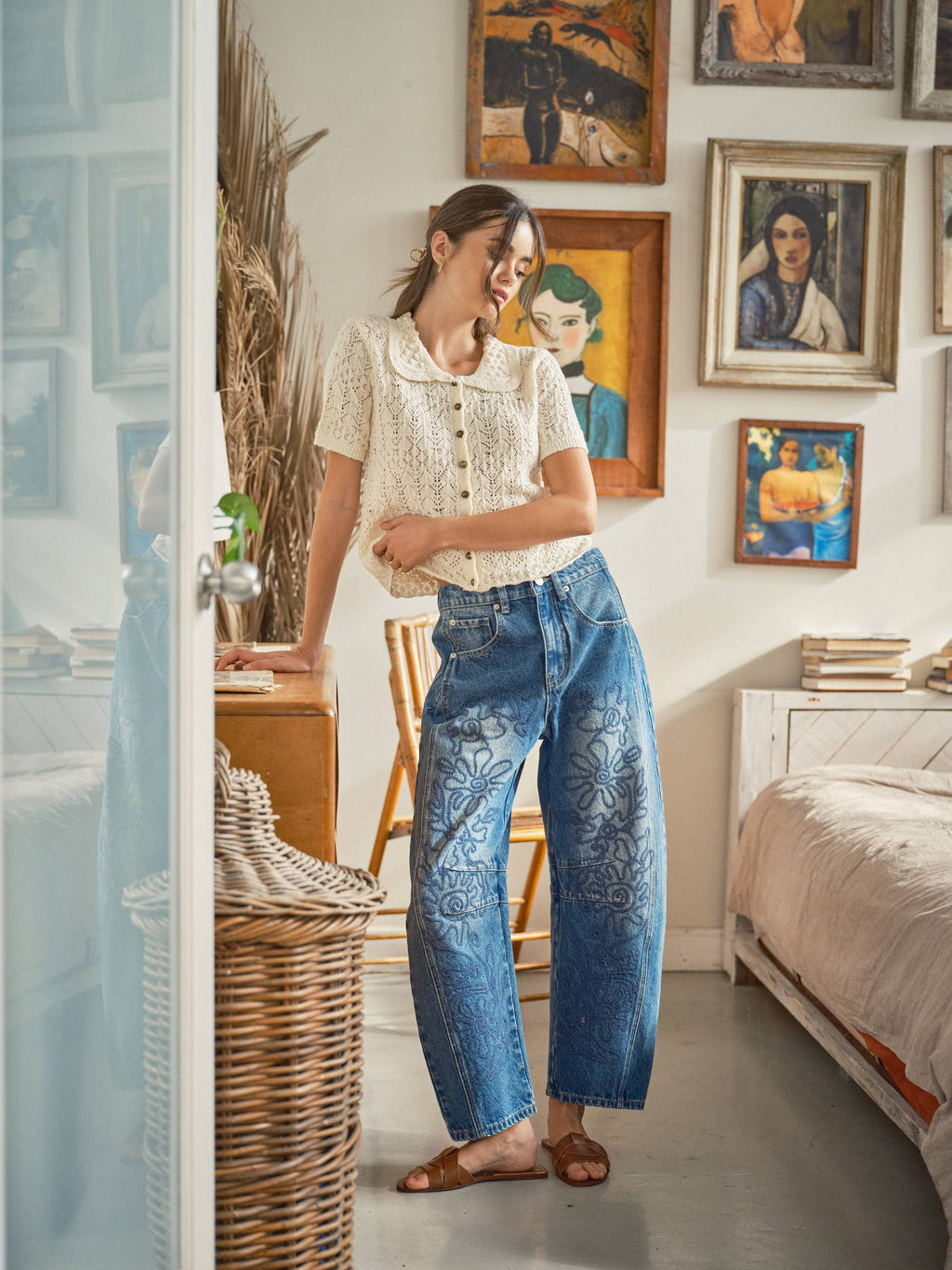 EMBROIDERED DETAIL COTTON BARREL PANTS