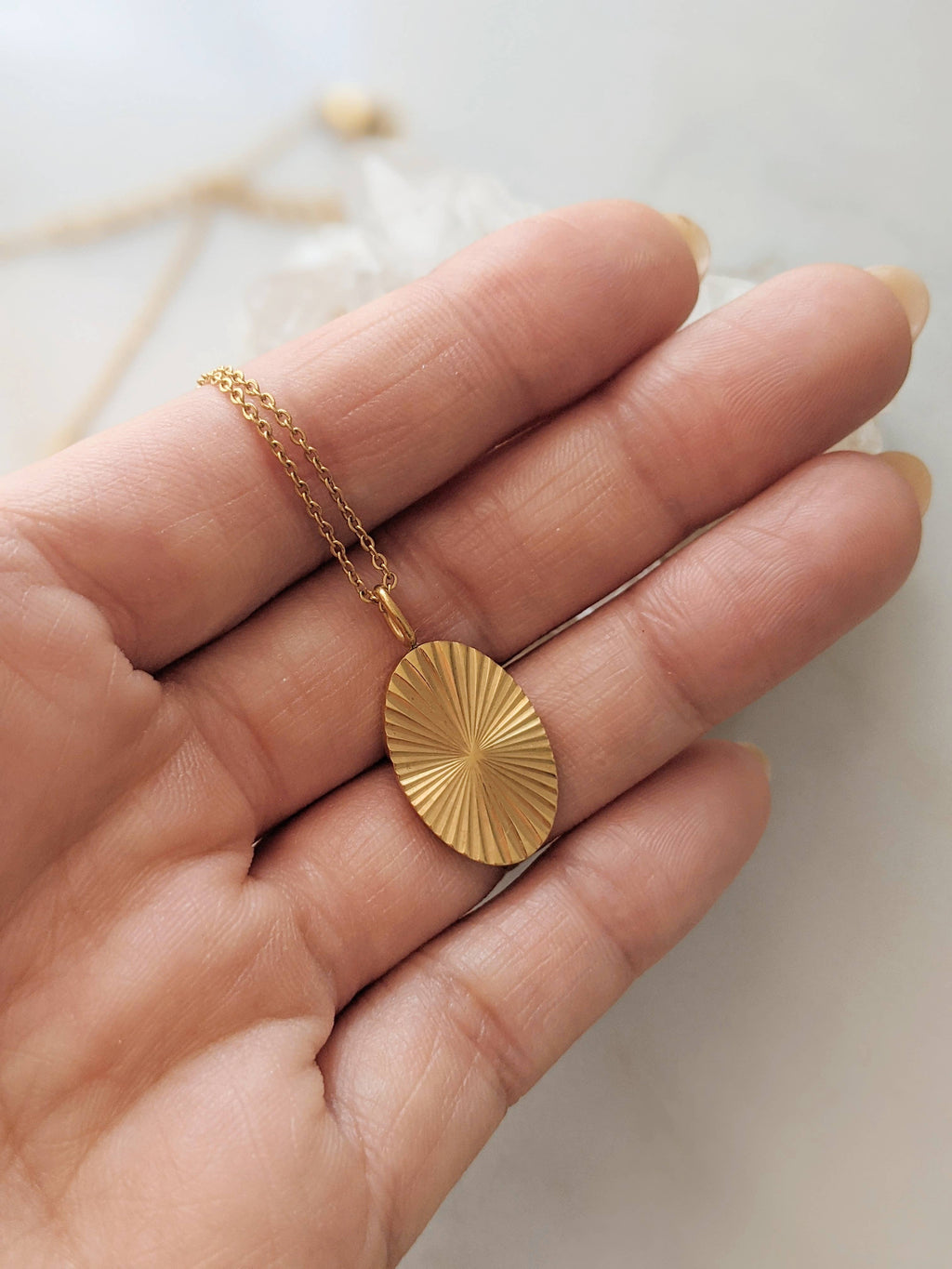 Oval Burst Necklace by Boem