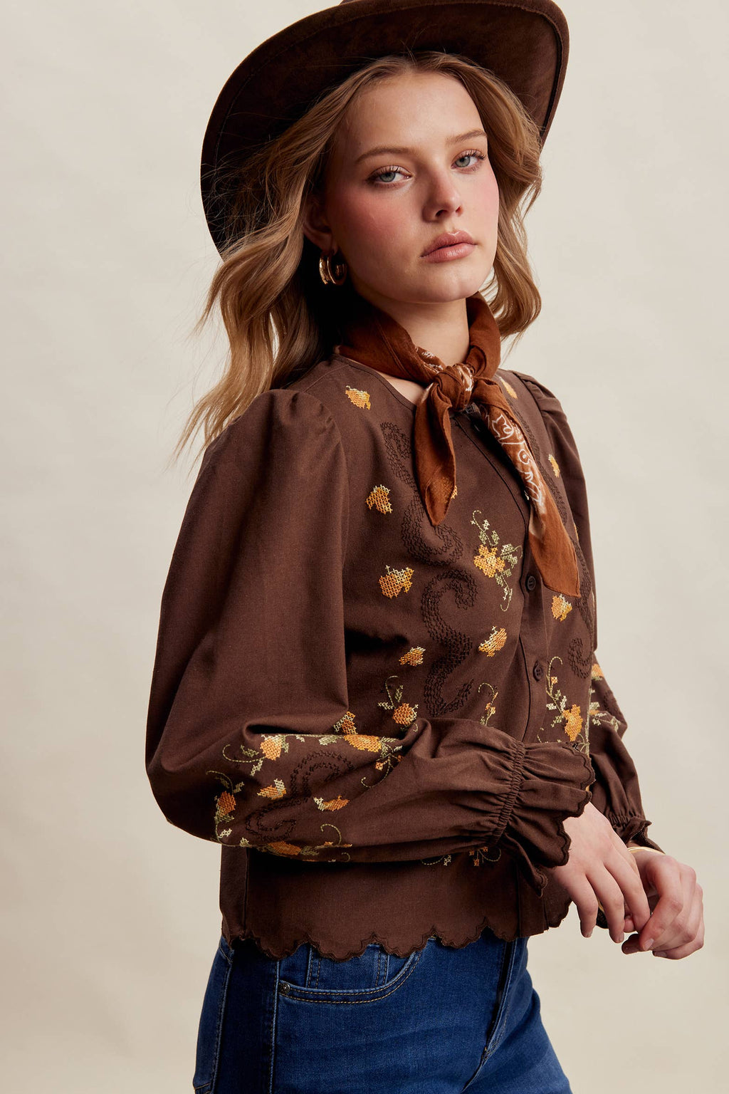 Embroidered Scallop Hem Cotton