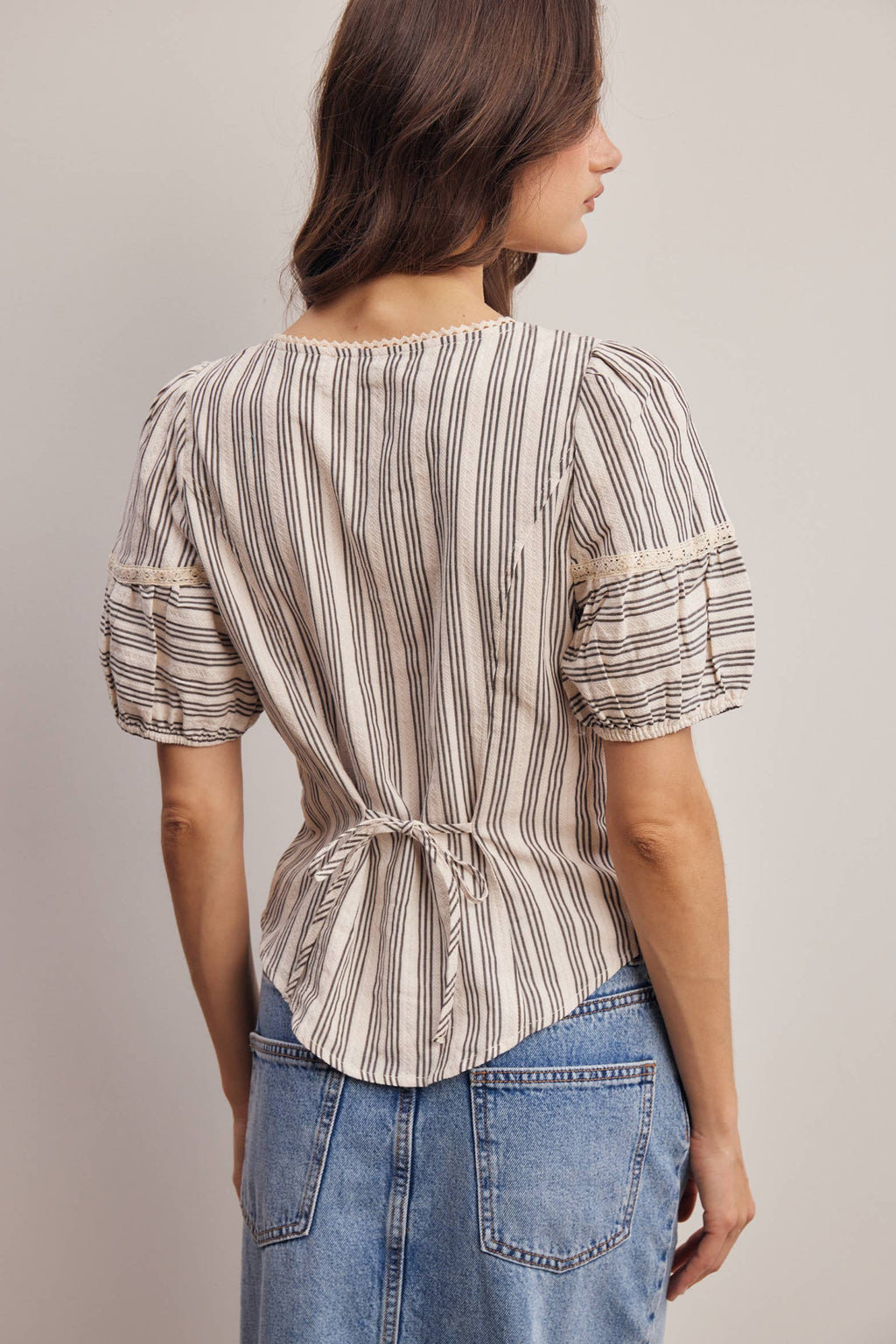 Striped Lace-Trim Puff Sleeve Blouse