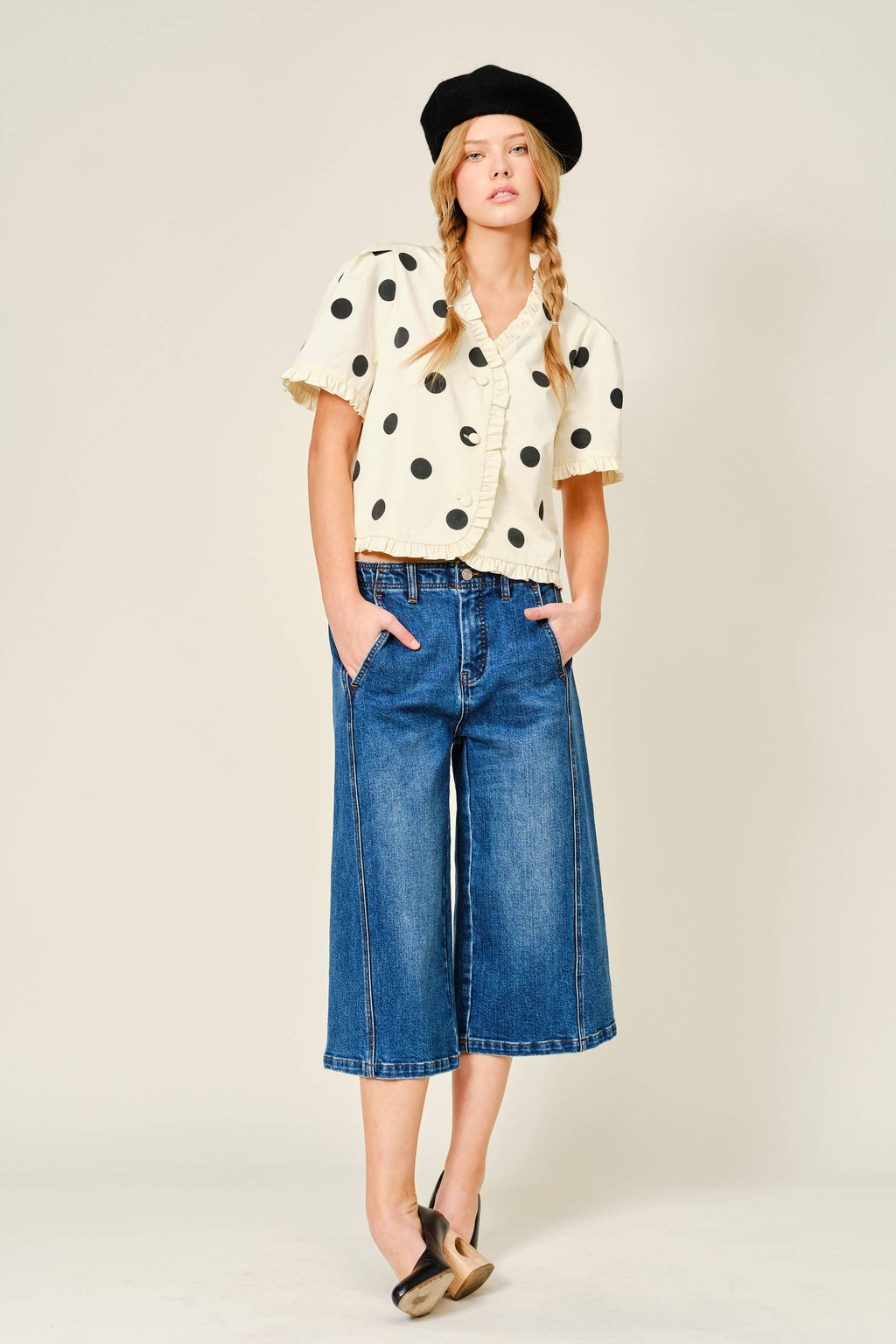 RUFFLE EDGE DOT