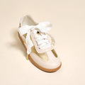 White Shoelaces
