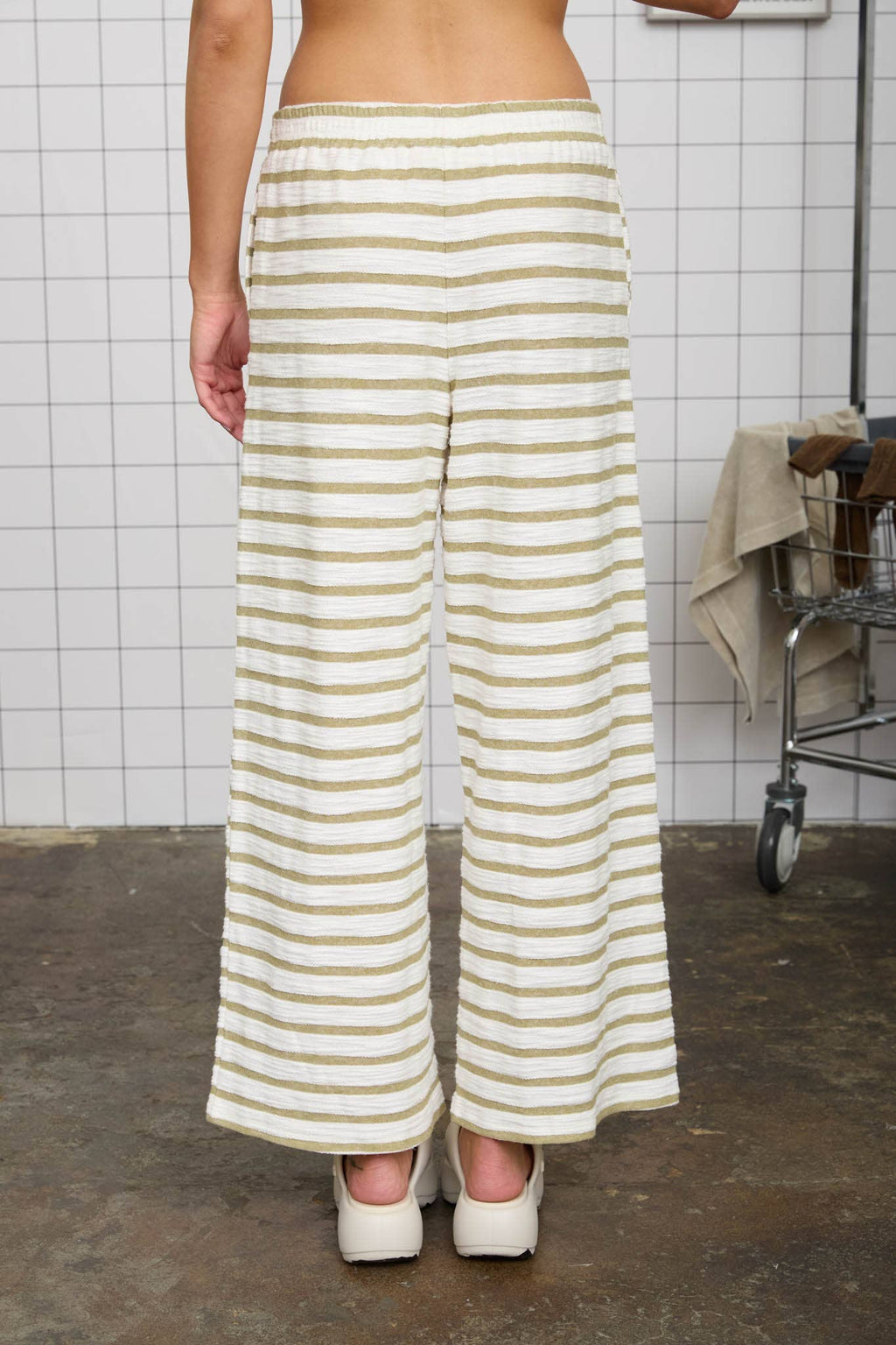 STRIPE DRAWSTRING WIDE LEG KNIT LOUNGE PANTS