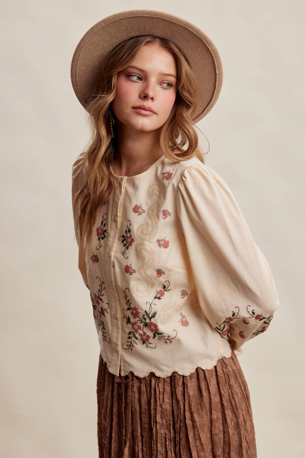 Embroidered Scallop Hem Cotton