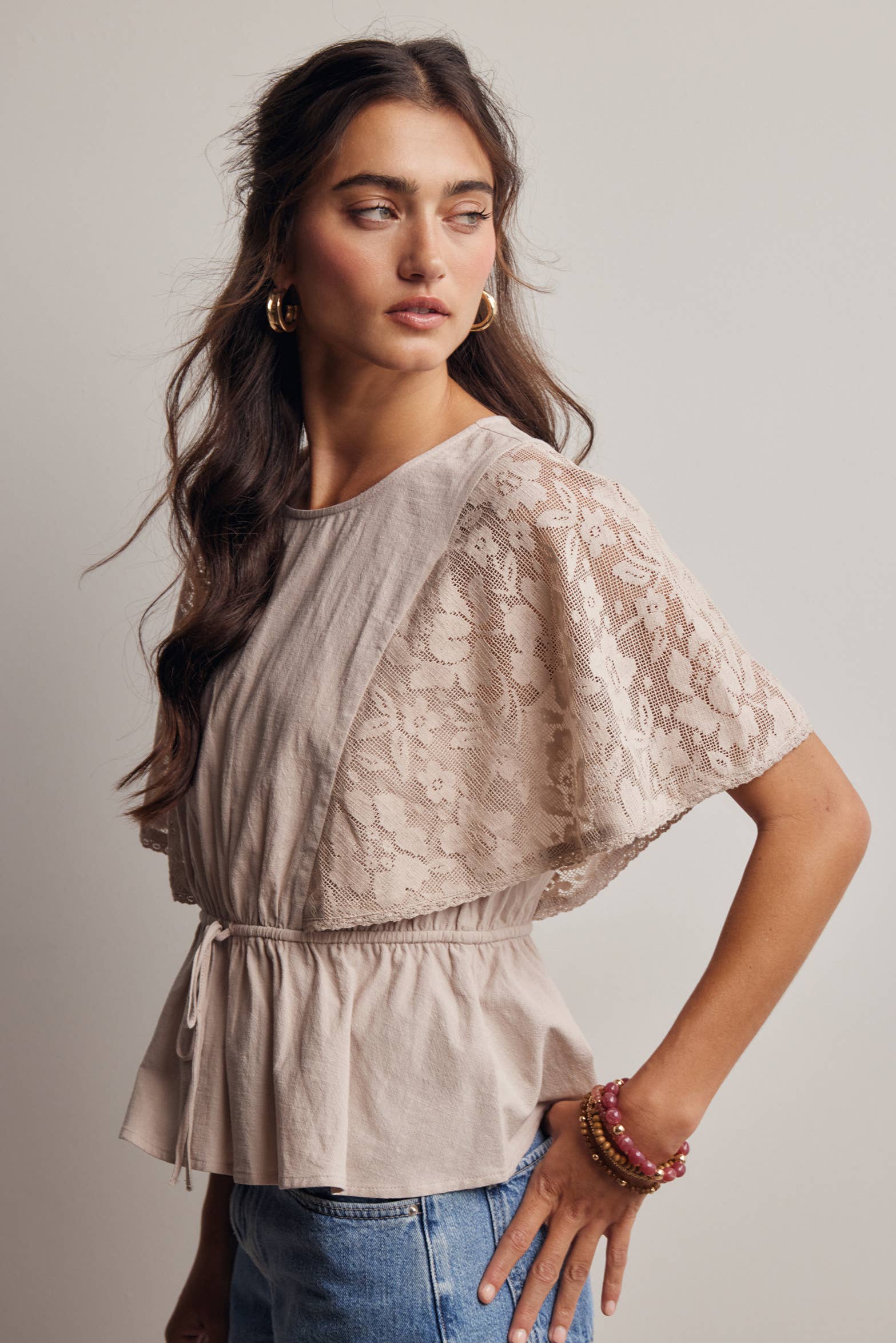 Lace Cape Sleeve