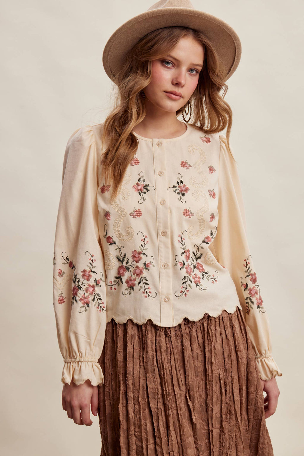 Embroidered Scallop Hem Cotton