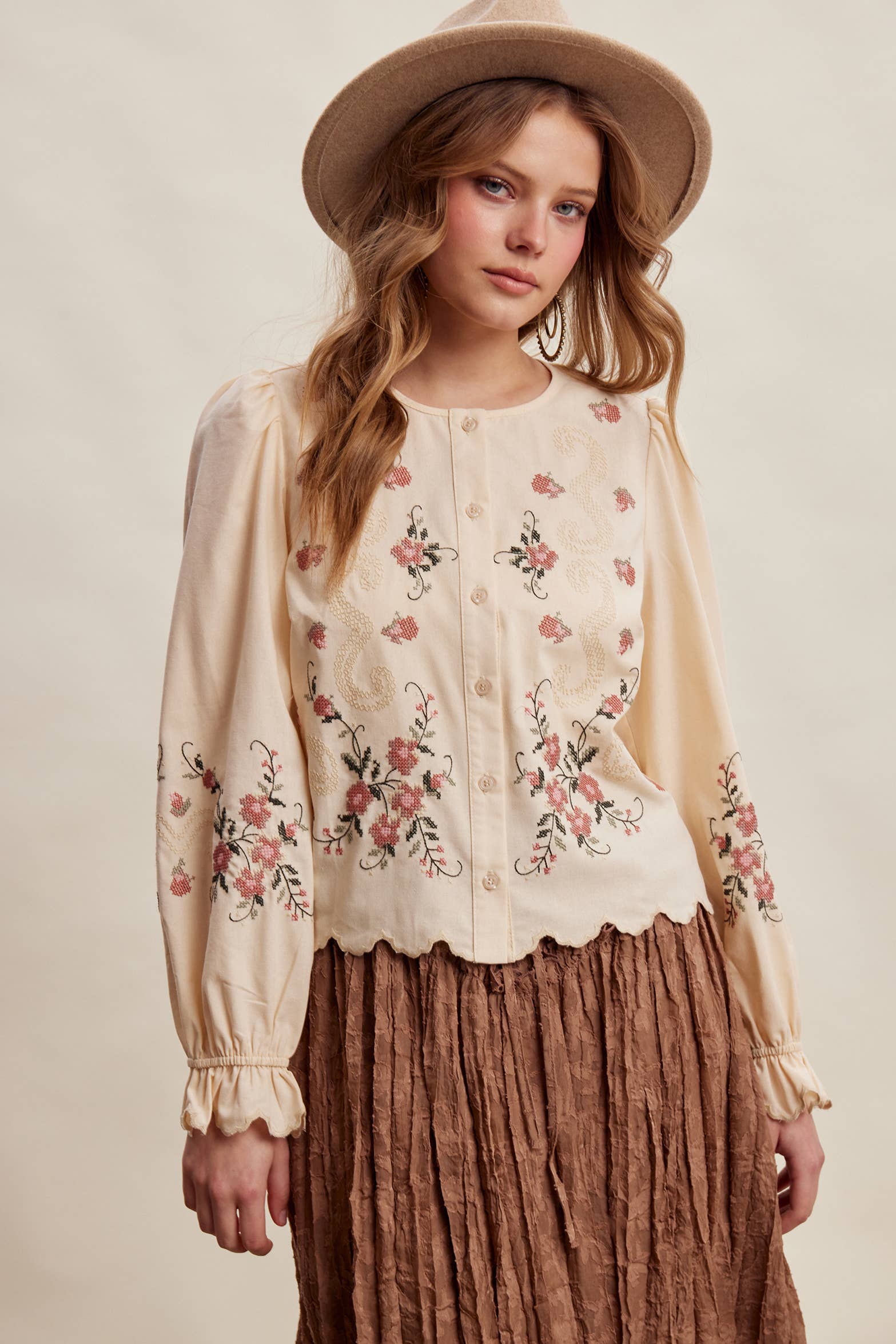 Embroidered Scallop Hem Cotton