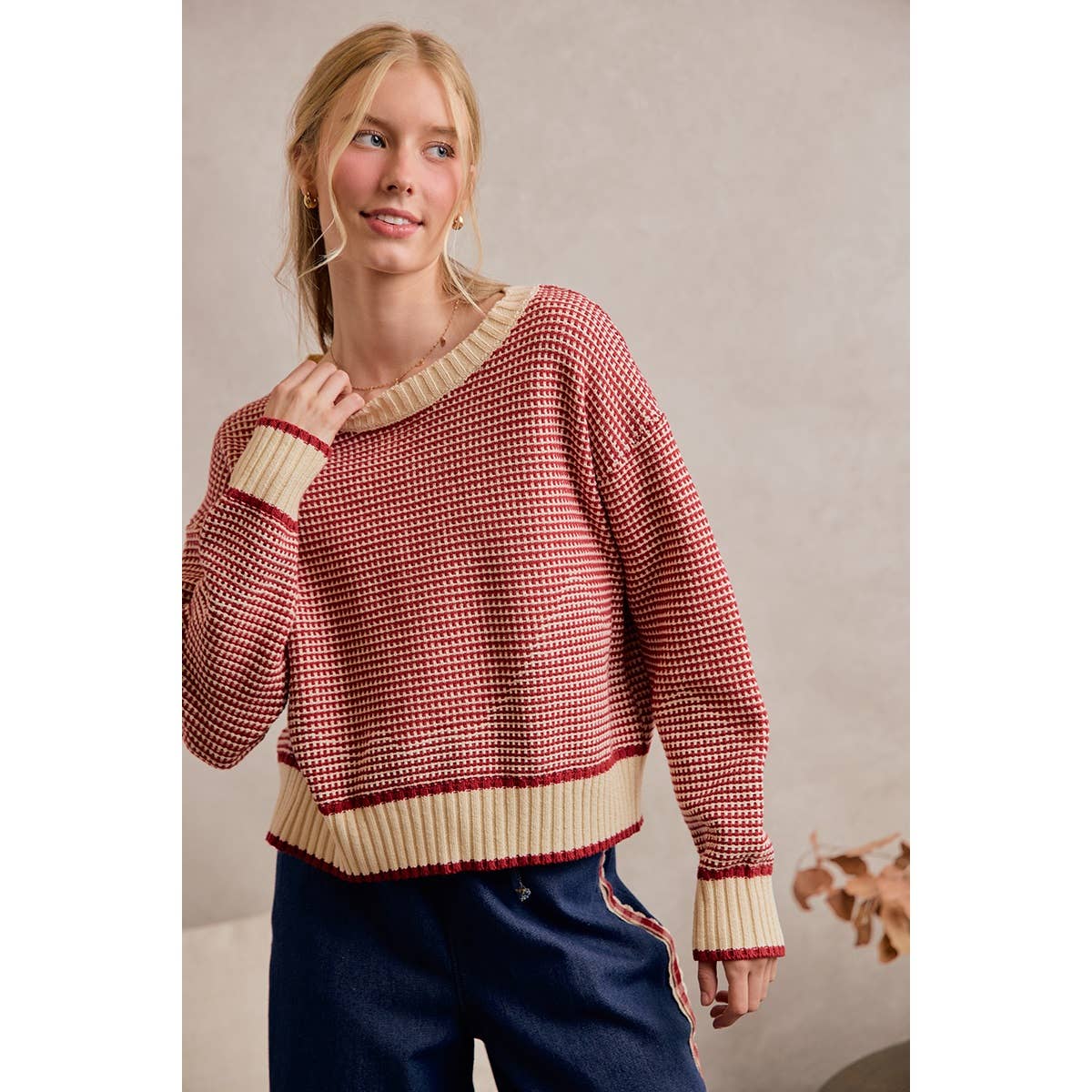 TEXTURED CREWNECK SWEATER