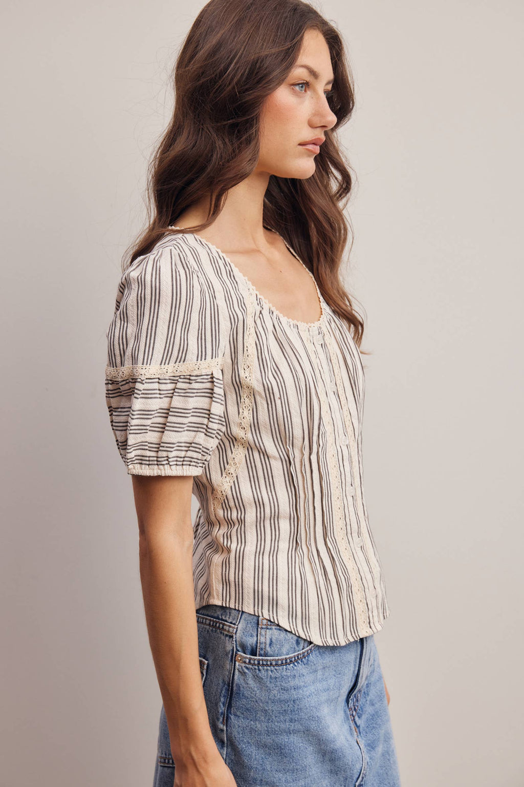 Striped Lace-Trim Puff Sleeve Blouse