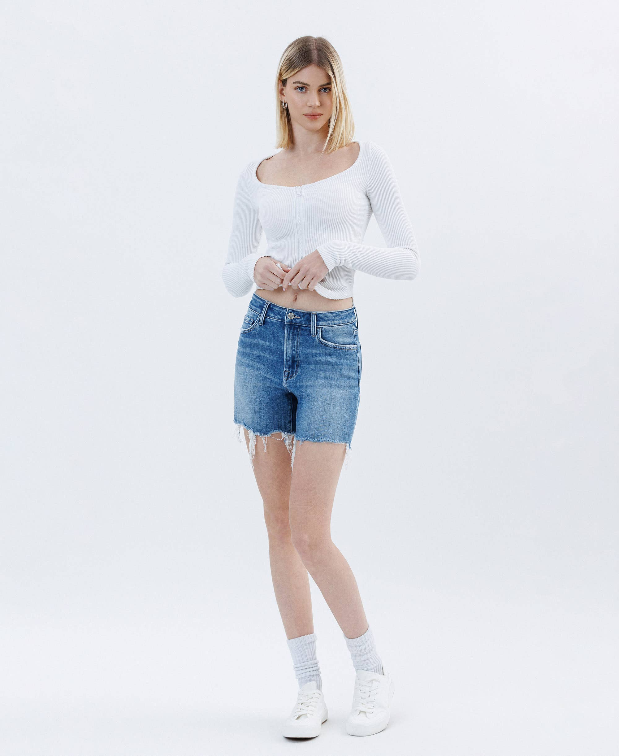 HIGH RISE RAW HEM BOYFRIEND SHORTS by Vervet