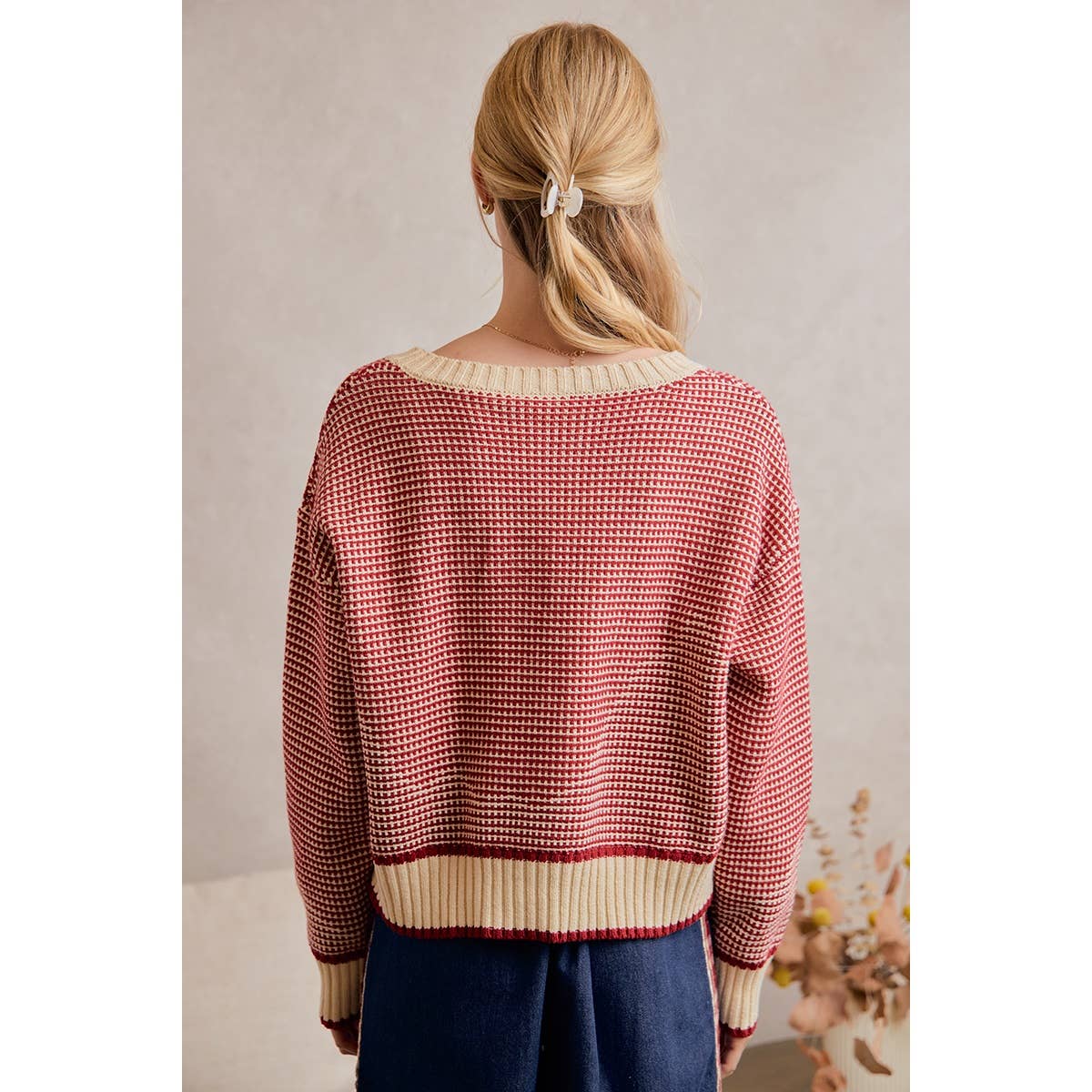 TEXTURED CREWNECK SWEATER