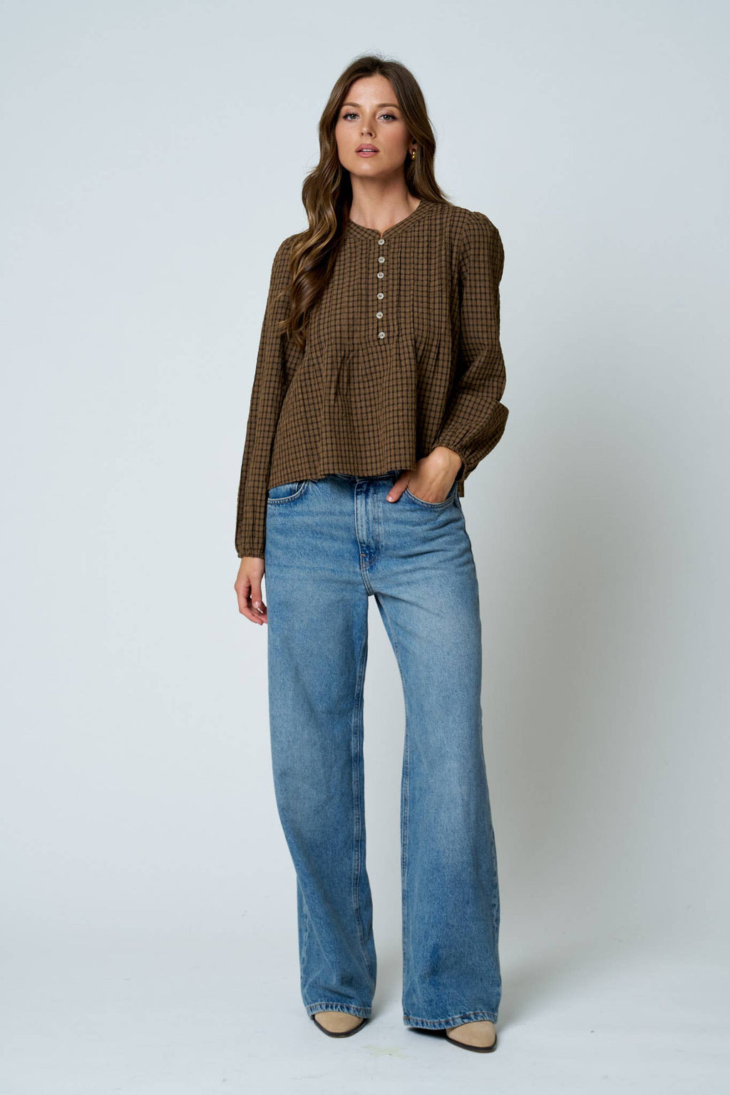 PLAID PINTUCK DETAIL HENLEY LONG SLEEVE TOP