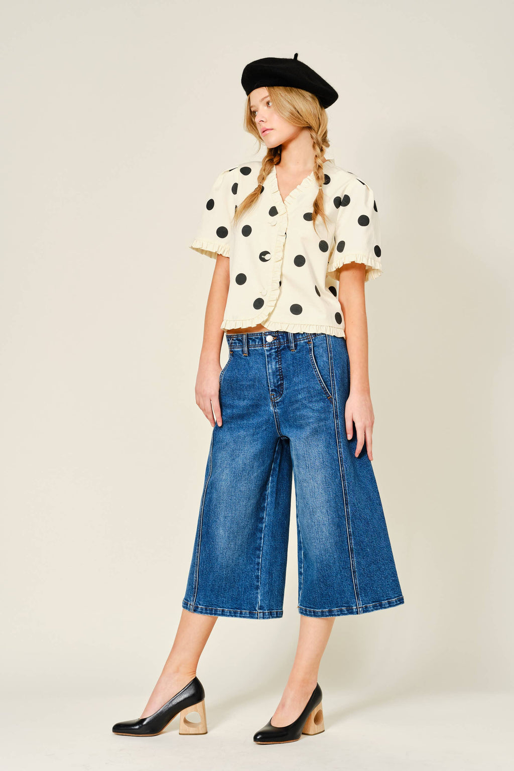 RUFFLE EDGE DOT