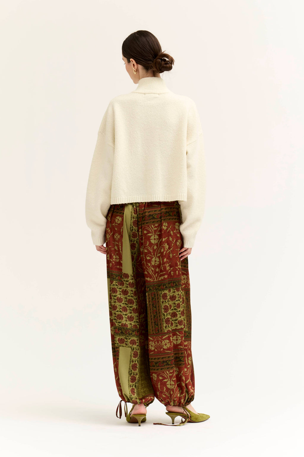 FUNNEL NECK CROP CARDIGAN