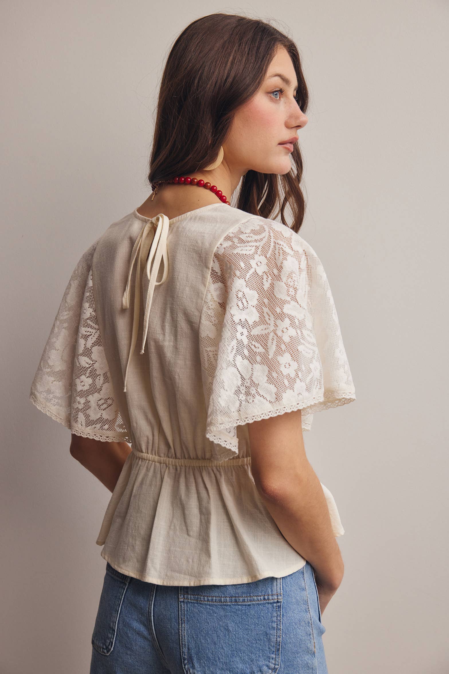 Lace Cape Sleeve